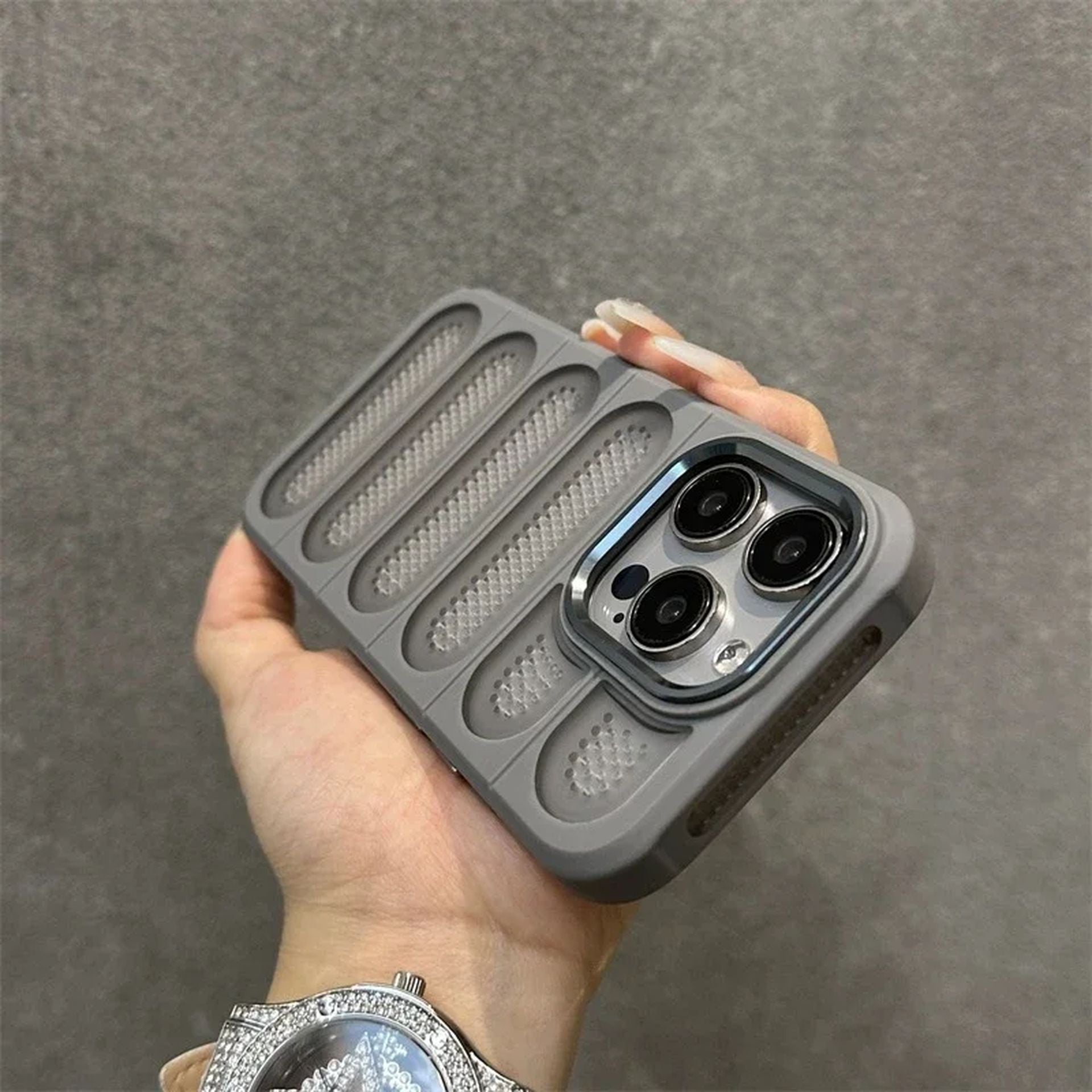 Coque Antichoc Avec Design Ergonomique pour iPhone 14 Plus