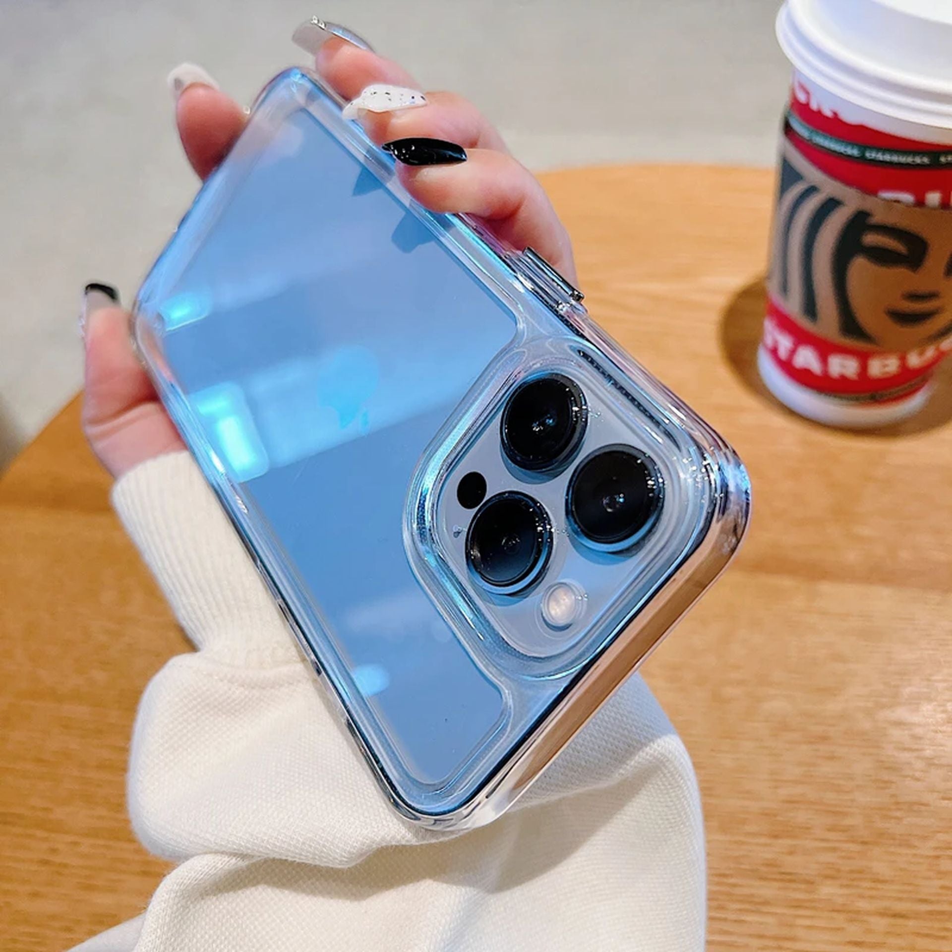 Coque Antichoc Transparente Design Élégant en Acrylique Durable pour iPhone 15 Plus