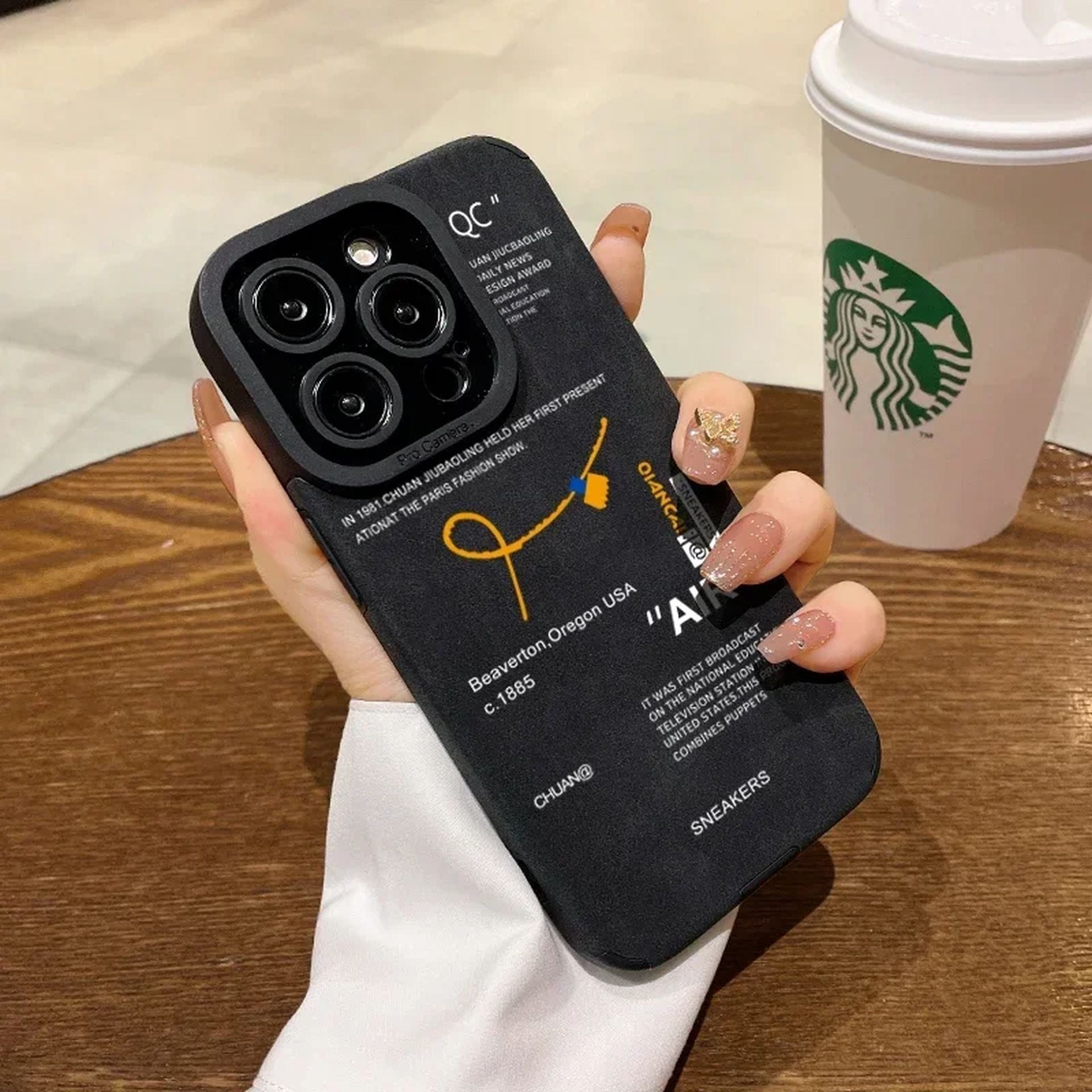 Coque Design Solaire avec Protection Optimale pour iPhone 16 Pro - Noir