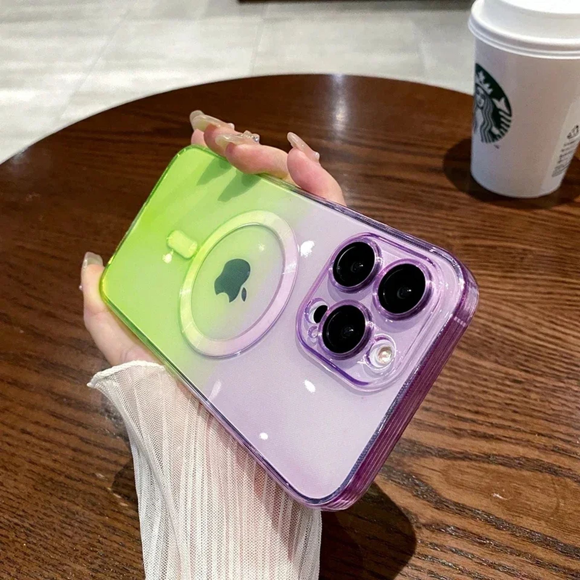 Coque Magnétique Transparente Souple Design Dégradé Élégant pour iPhone 14 Plus - Vert