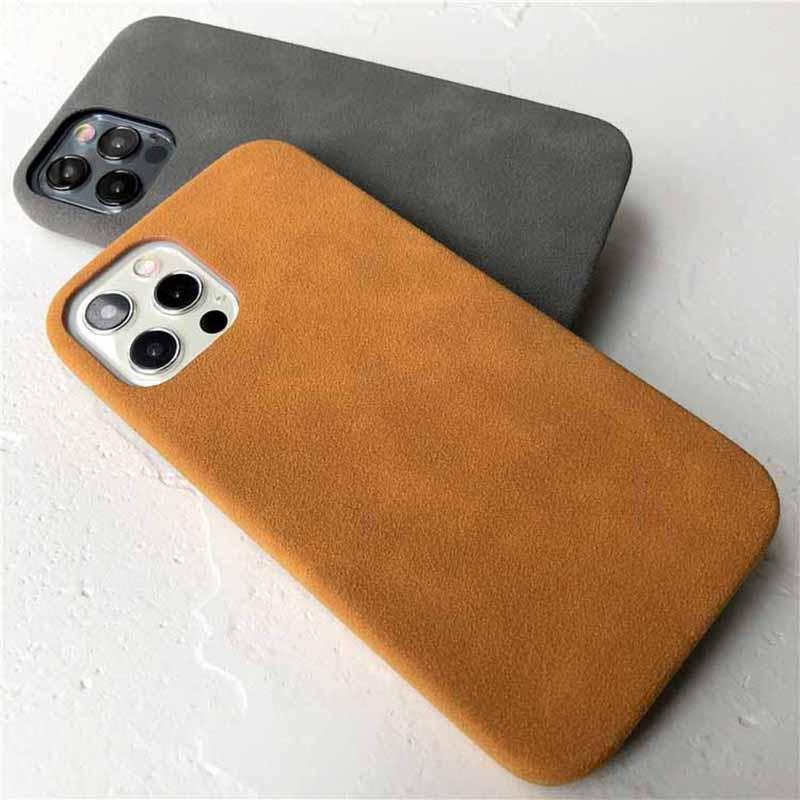 Coque Minimaliste Ultra Fine en Daim pour iPhone 16 Pro Max