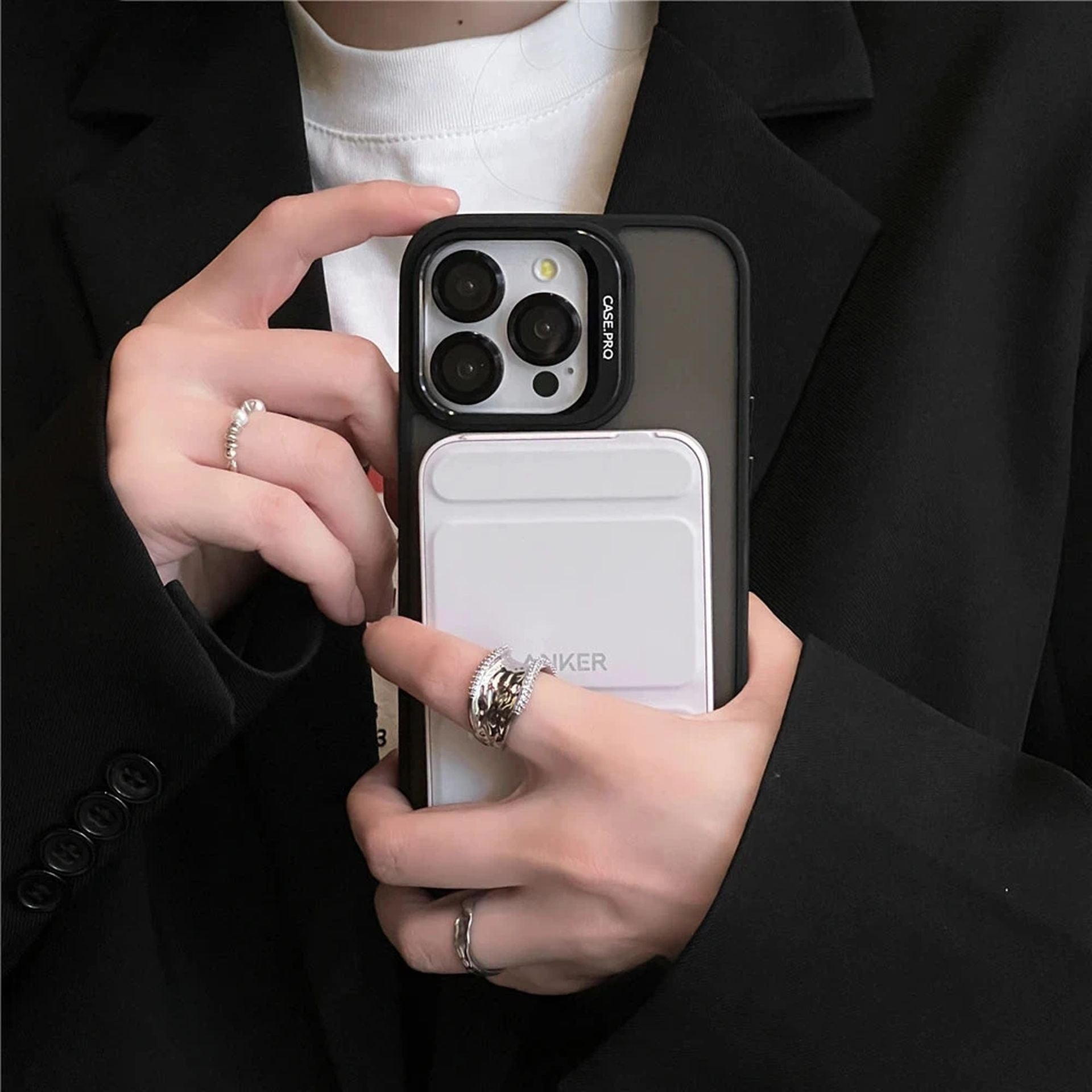 Coque Transparent Magnétique avec Protection Élevée pour iPhone 14 Pro Max