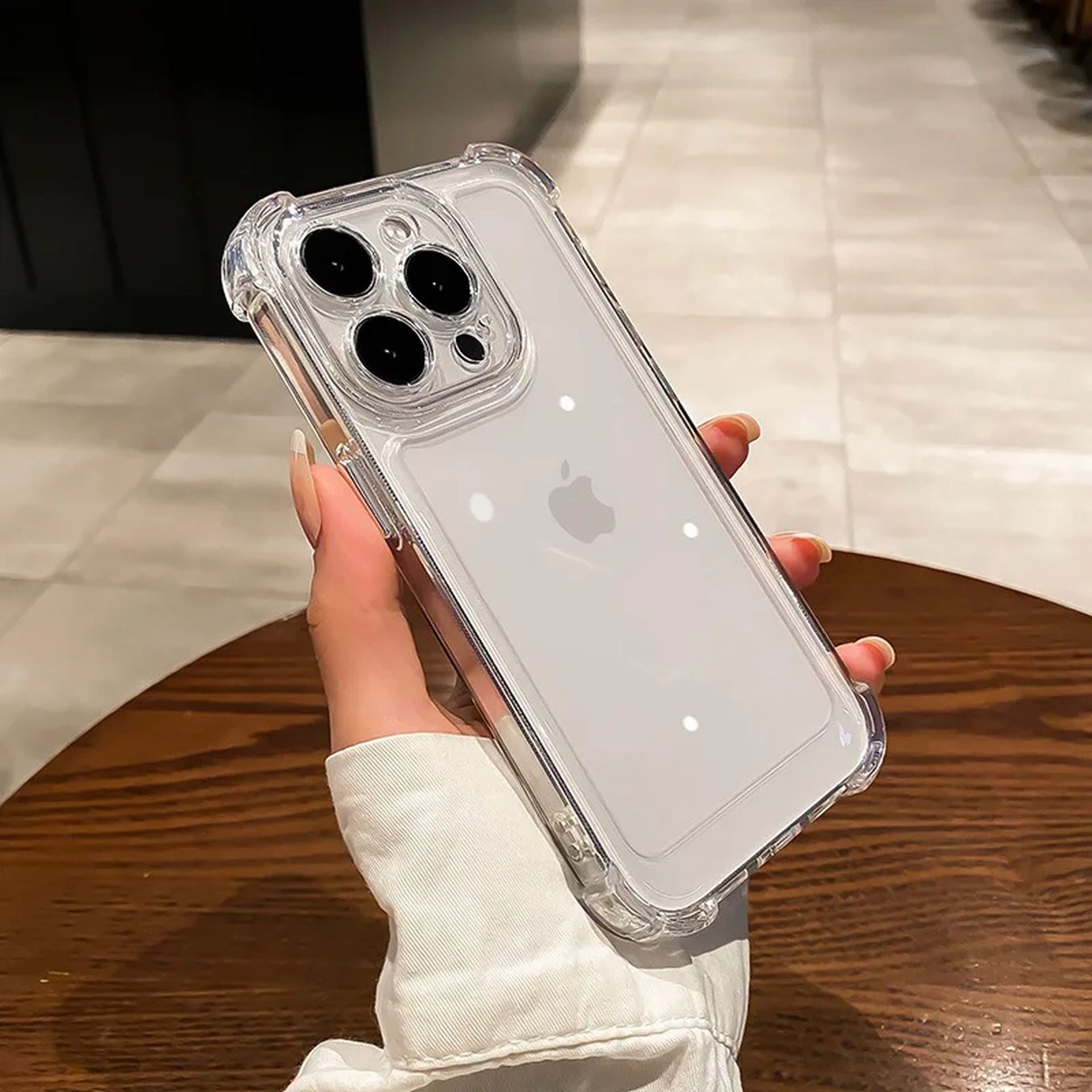 Coque Transparente en Silicone avec Coins Renforcées pour iPhone 16 Pro - Transparent