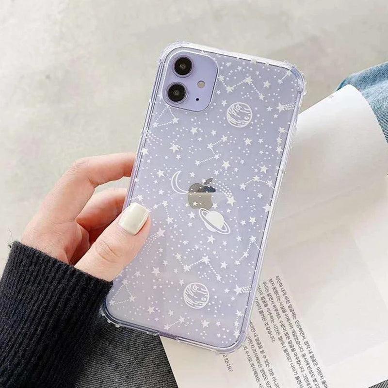 Coque transparente pour iPhone 12 Pro avec motifs constellation blancs et planètes délicats. - Wiqeo