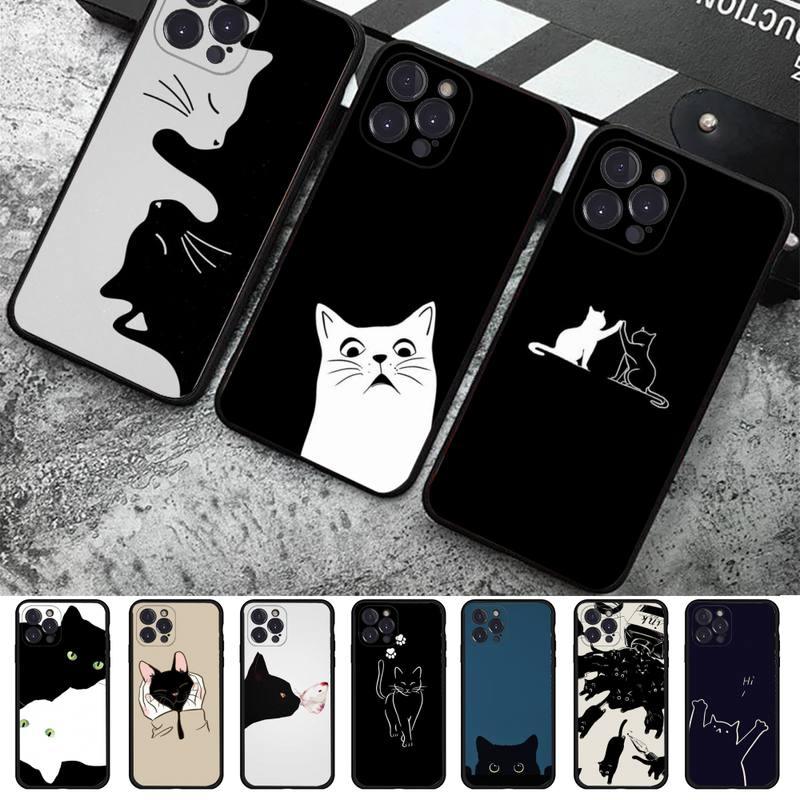 Coque iPhone 15 Plus noire avec dessin minimaliste de chats blancs et noirs en style silhouette. - Wiqeo