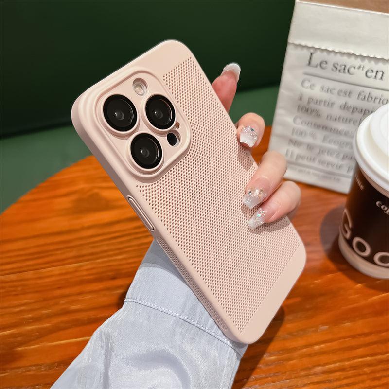 Coque en Silicone avec Grille Respirante pour iPhone 15 - Coque Wiqeo 15€-20€, Coque, iPhone 15, Silicone Wiqeo, Déstockeur de Coques Pour iPhone