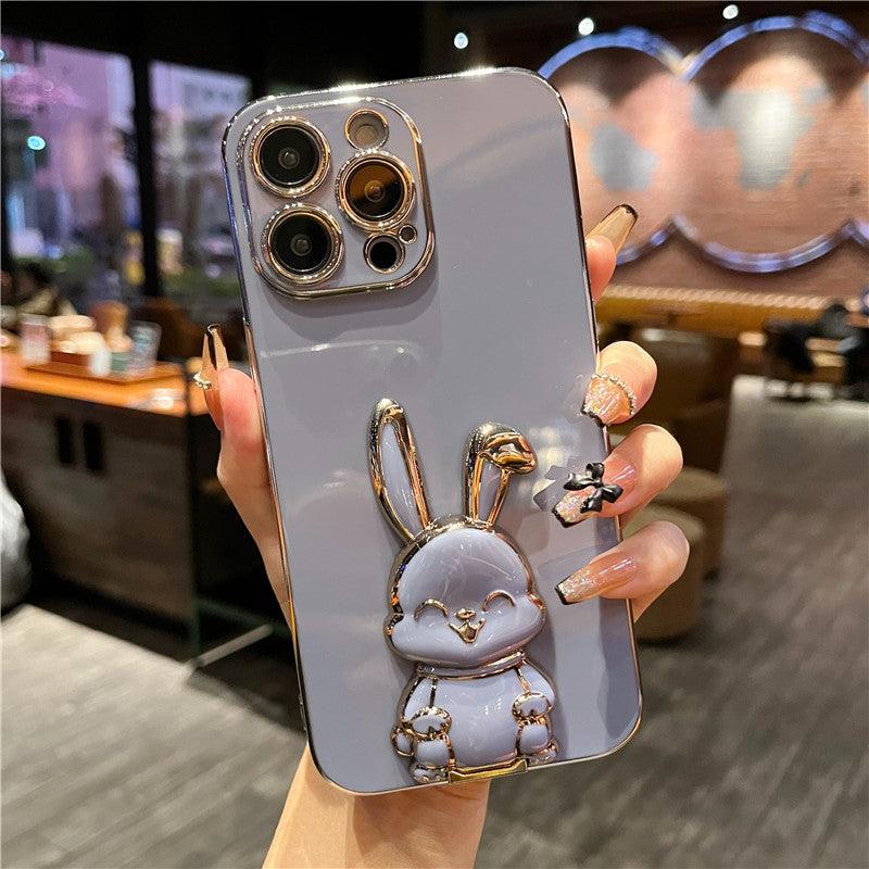 Coque iPhone 13 Pro Max gris avec lapin 3D et accents dorés brillants. - Wiqeo