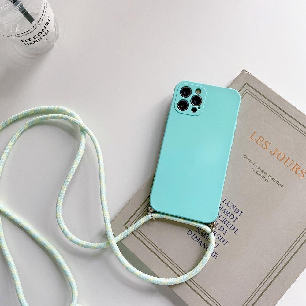 Coque Minimaliste en Silicone avec Sangle pour iPhone 15 Plus - Coque Wiqeo 10€-15€, Chaine, Coque, iPhone 15 Plus, Silicone Wiqeo, Déstockeur de Coques Pour iPhone