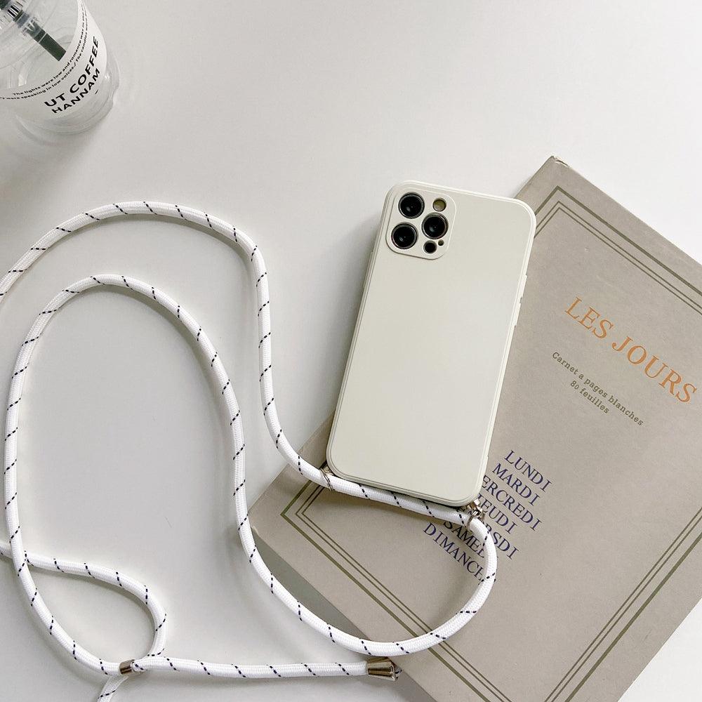 Coque Minimaliste en Silicone avec Sangle pour iPhone 15 Plus - Coque Wiqeo 10€-15€, Chaine, Coque, iPhone 15 Plus, Silicone Wiqeo, Déstockeur de Coques Pour iPhone