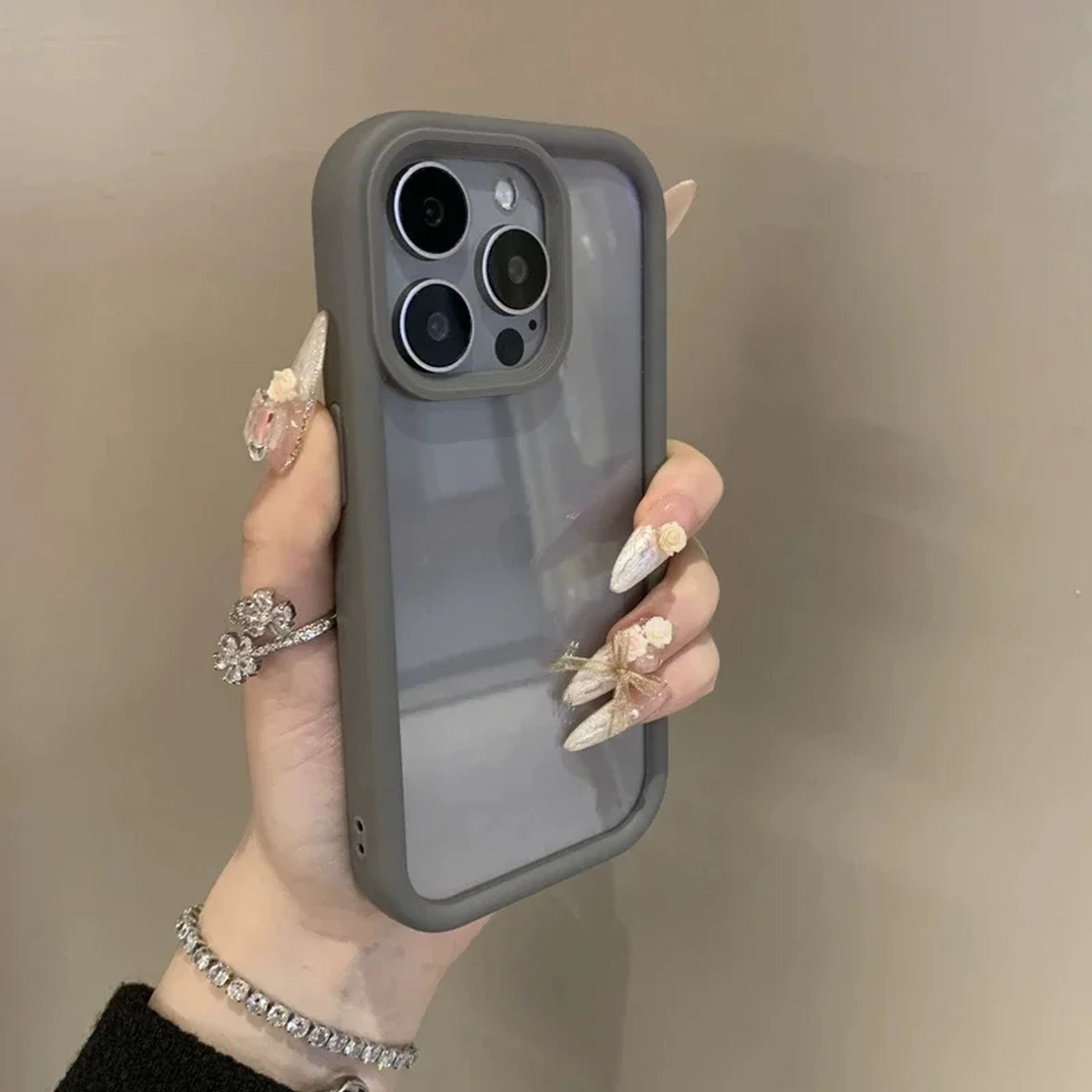 Coque Antichoc Transparente Élégante et Durable pour iPhone 14 - Gris