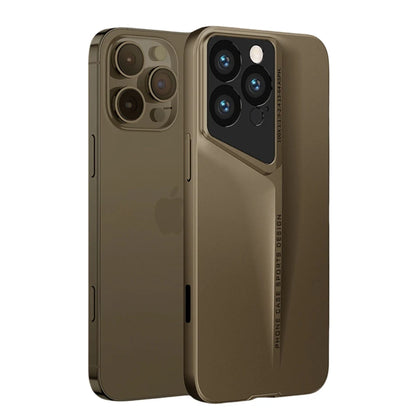 Coque Antichoc Ultra Fine en Titane pour iPhone 14 - Marron