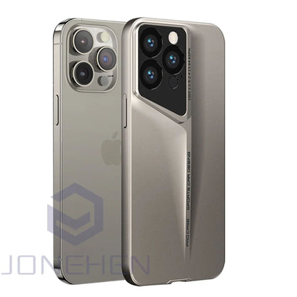 Coque Antichoc Ultra Fine en Titane pour iPhone 14 - Argent