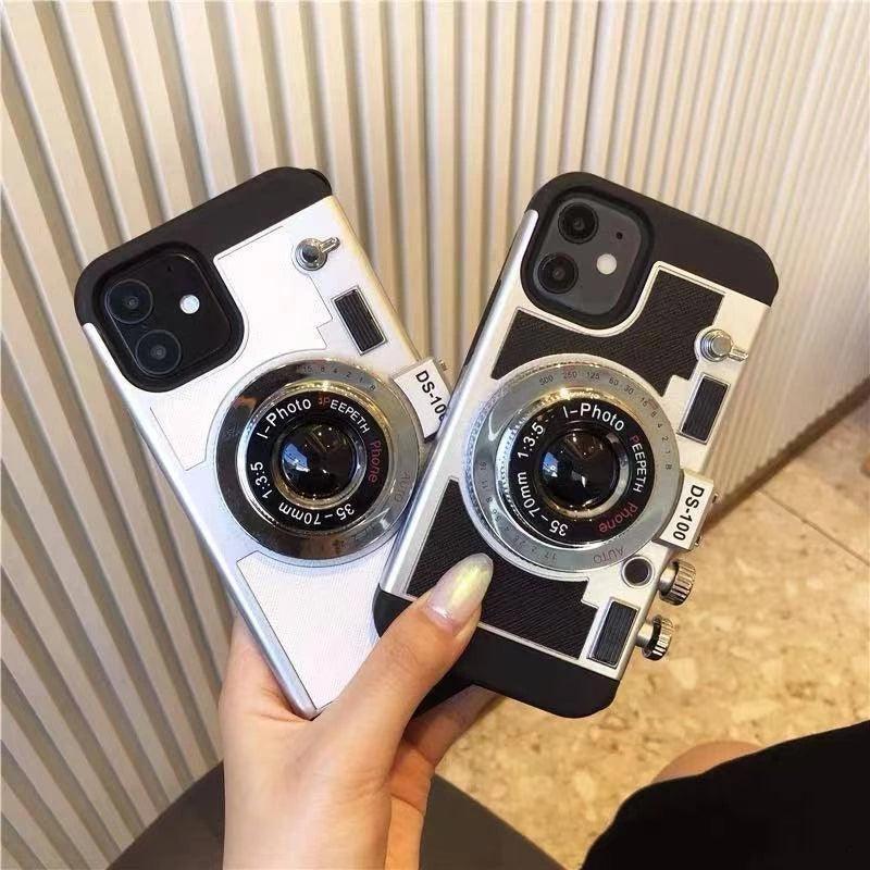 Coque Appareil Photo Rétro 3D pour iPhone 16 Pro Max