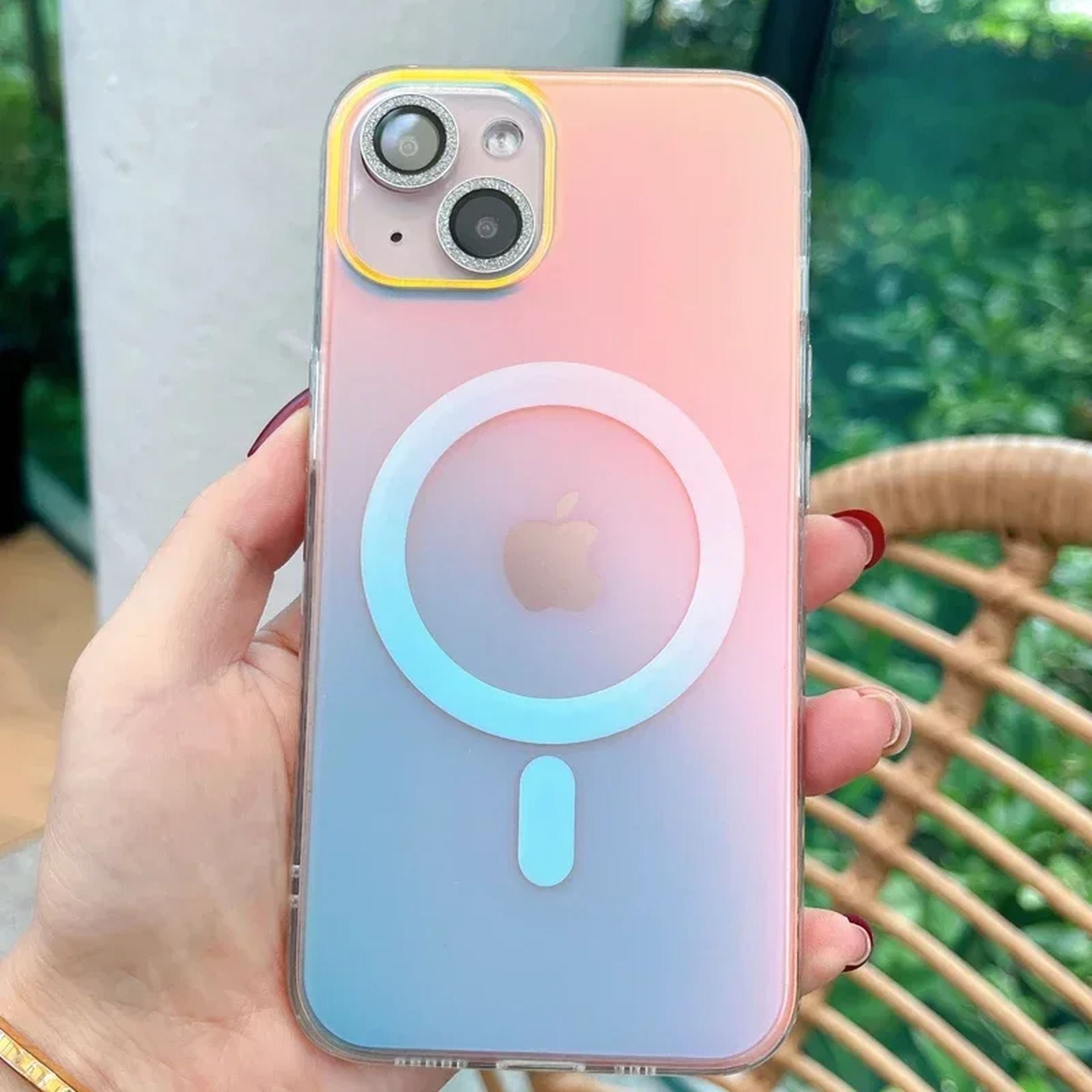Coque Dégradée Laser Auroral Antichoc pour iPhone 16 Pro Max - Aurora Magnétique