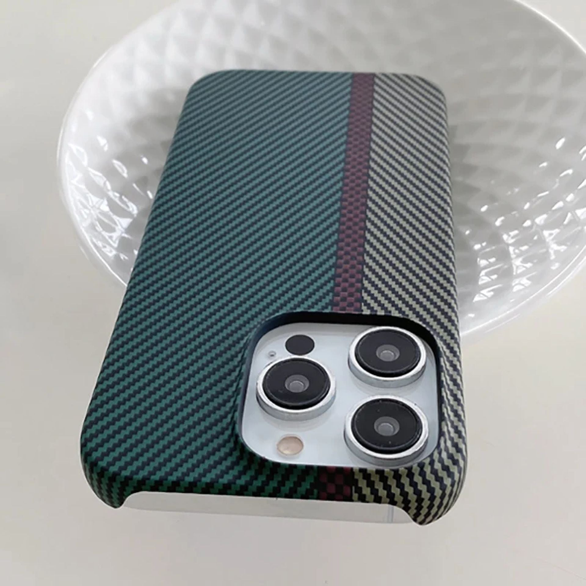 Coque Design Élégant En Fibre De Carbone Anti-Choc Pour iPhone 12 Pro - Vert