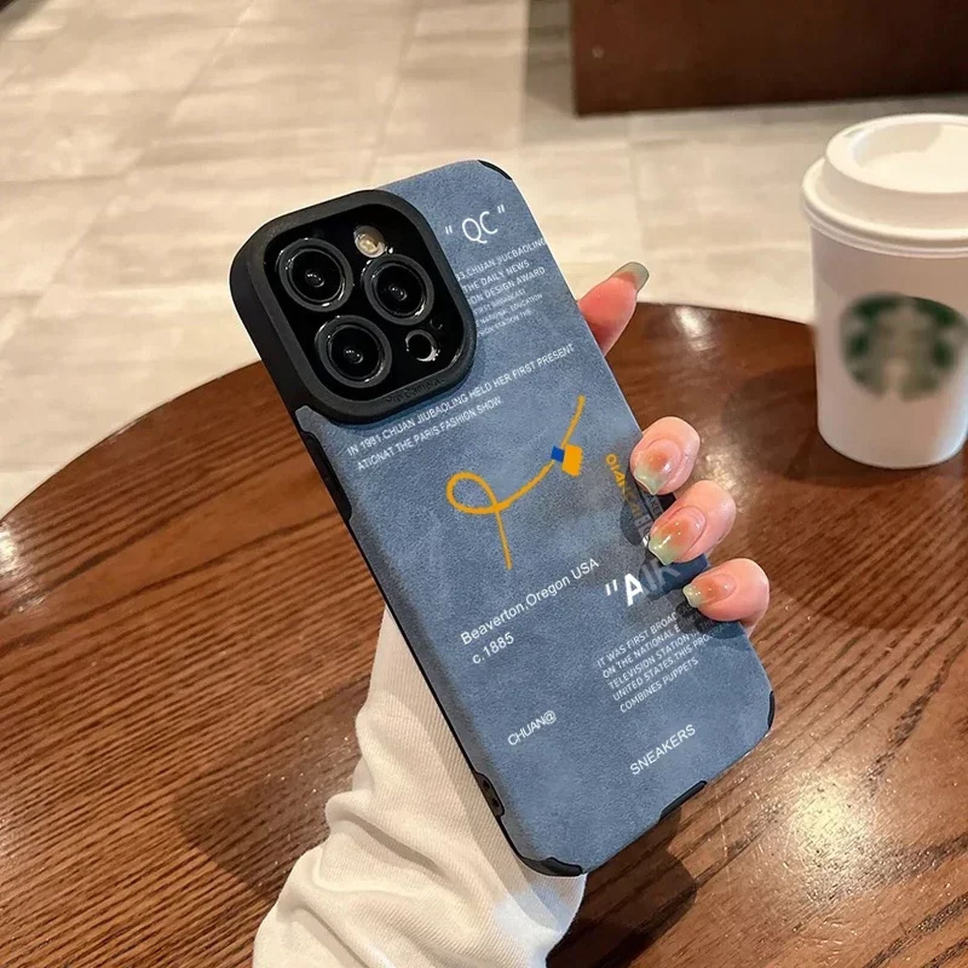 Coque Design Solaire avec Protection Optimale pour iPhone 12 Pro Max - Bleu