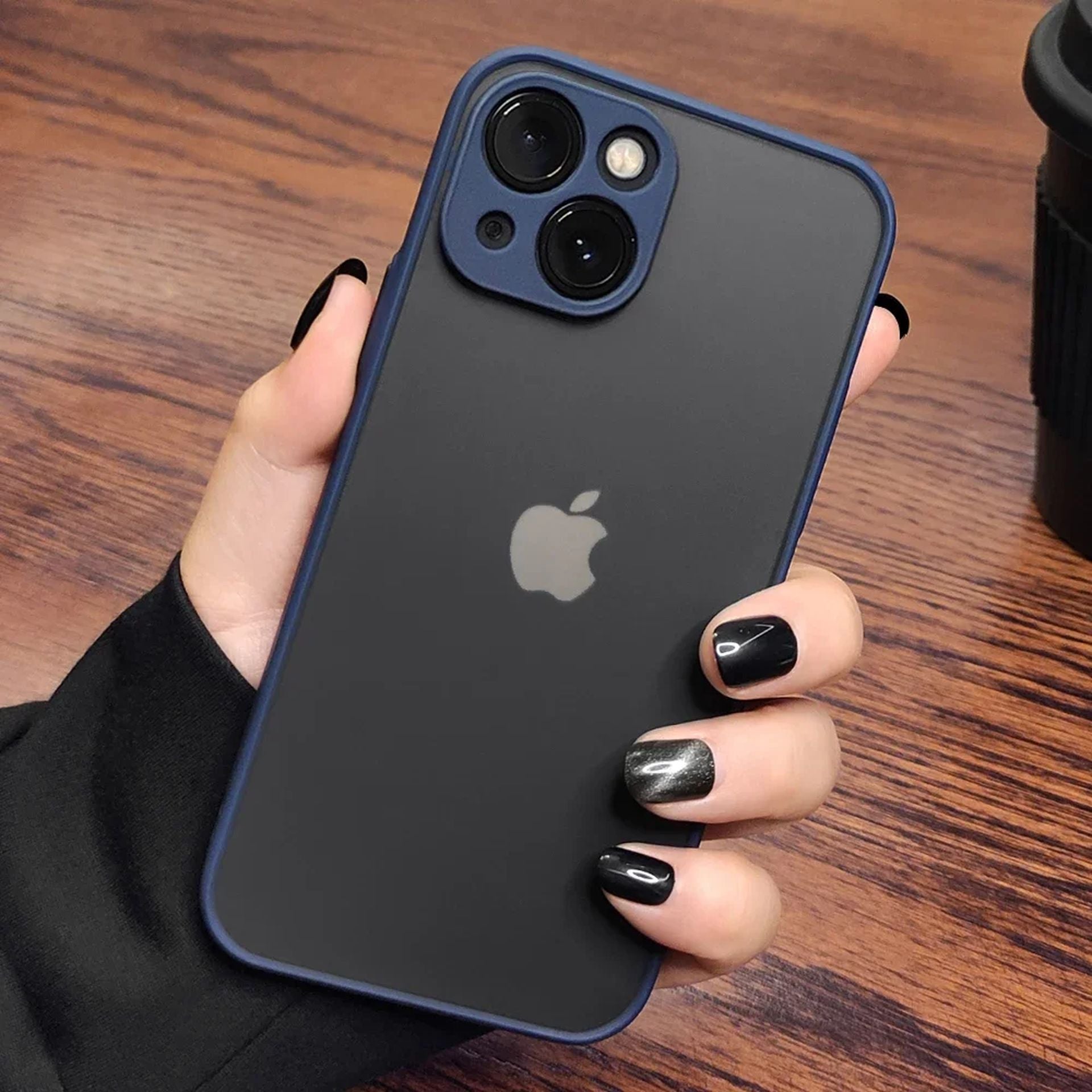 Coque Élégante Antichoc en Silicone avec Protection Optimale pour iPhone 14