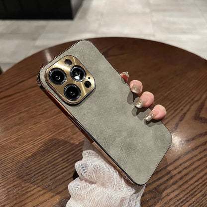 Coque Élégante En Cuir Avec Lentille Métallique pour iPhone 14 - Gris