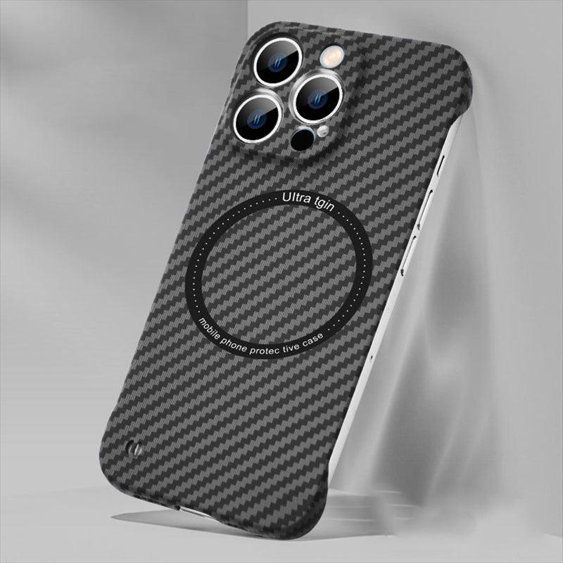 Coque Magnétique Aspect Fibre de Carbone pour iPhone 16 Plus - Coque Wiqeo 10€-15€, Coque, iPhone 16 Plus, Magsafe, Silicone Wiqeo, Déstockeur de Coques Pour iPhone