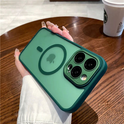 Coque Magnétique Douce Avec Cadre Transparent Design Élégant pour iPhone 16 - Vert