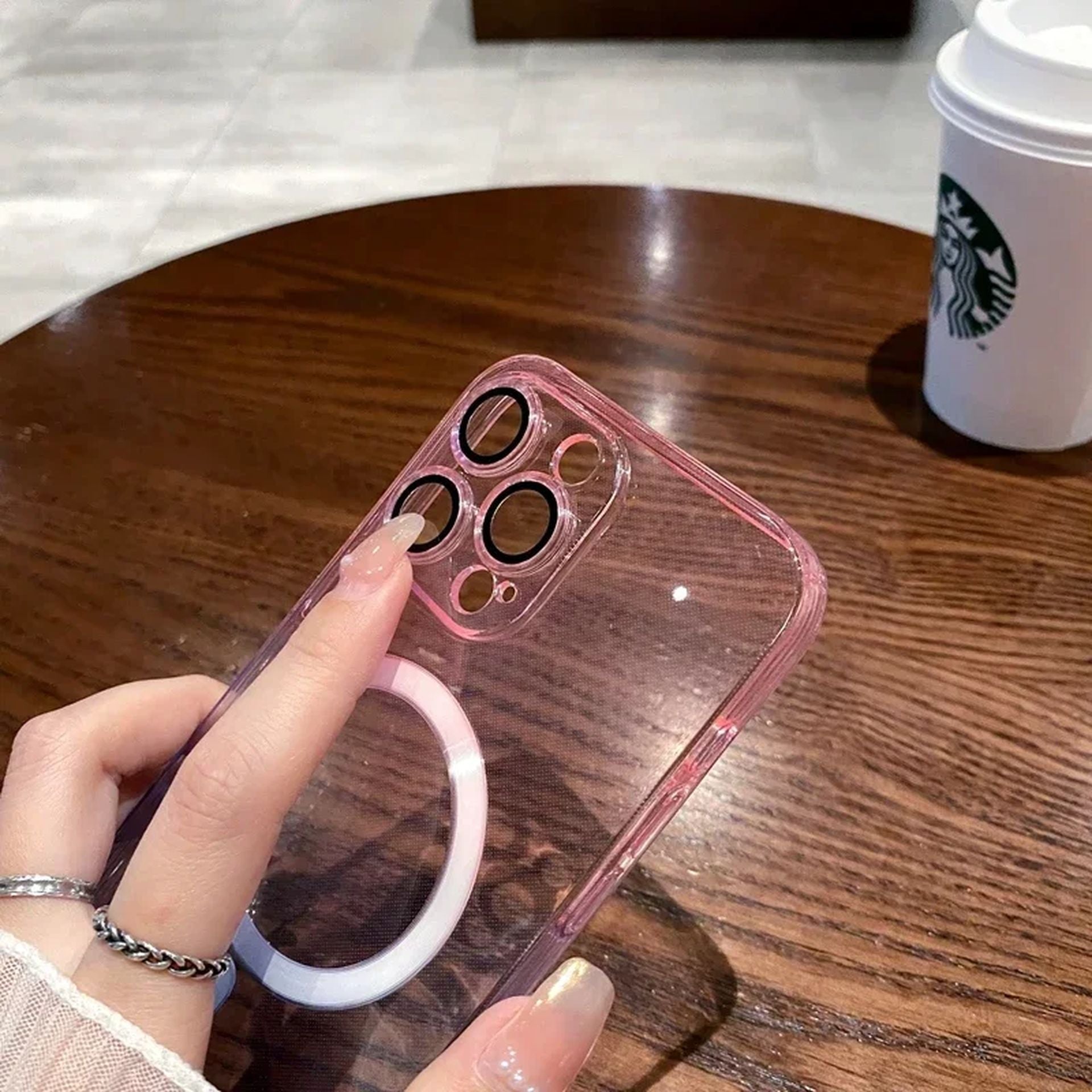Coque Magnétique Transparente Souple Design Dégradé Élégant pour iPhone 14