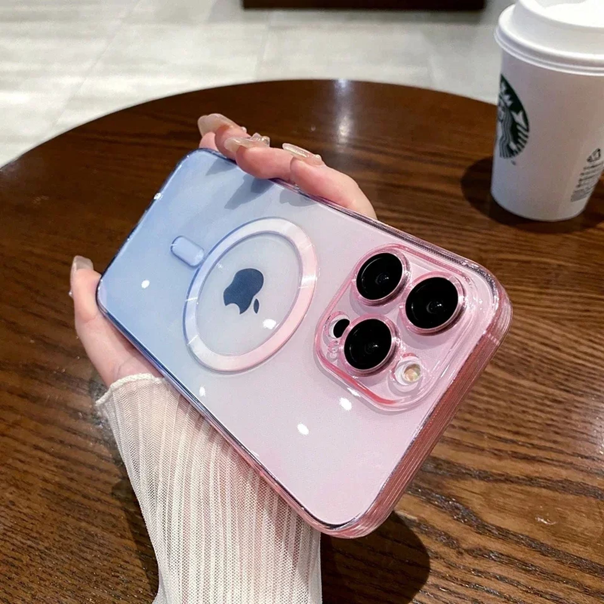 Coque Magnétique Transparente Souple Design Dégradé Élégant pour iPhone 14 - Bleu