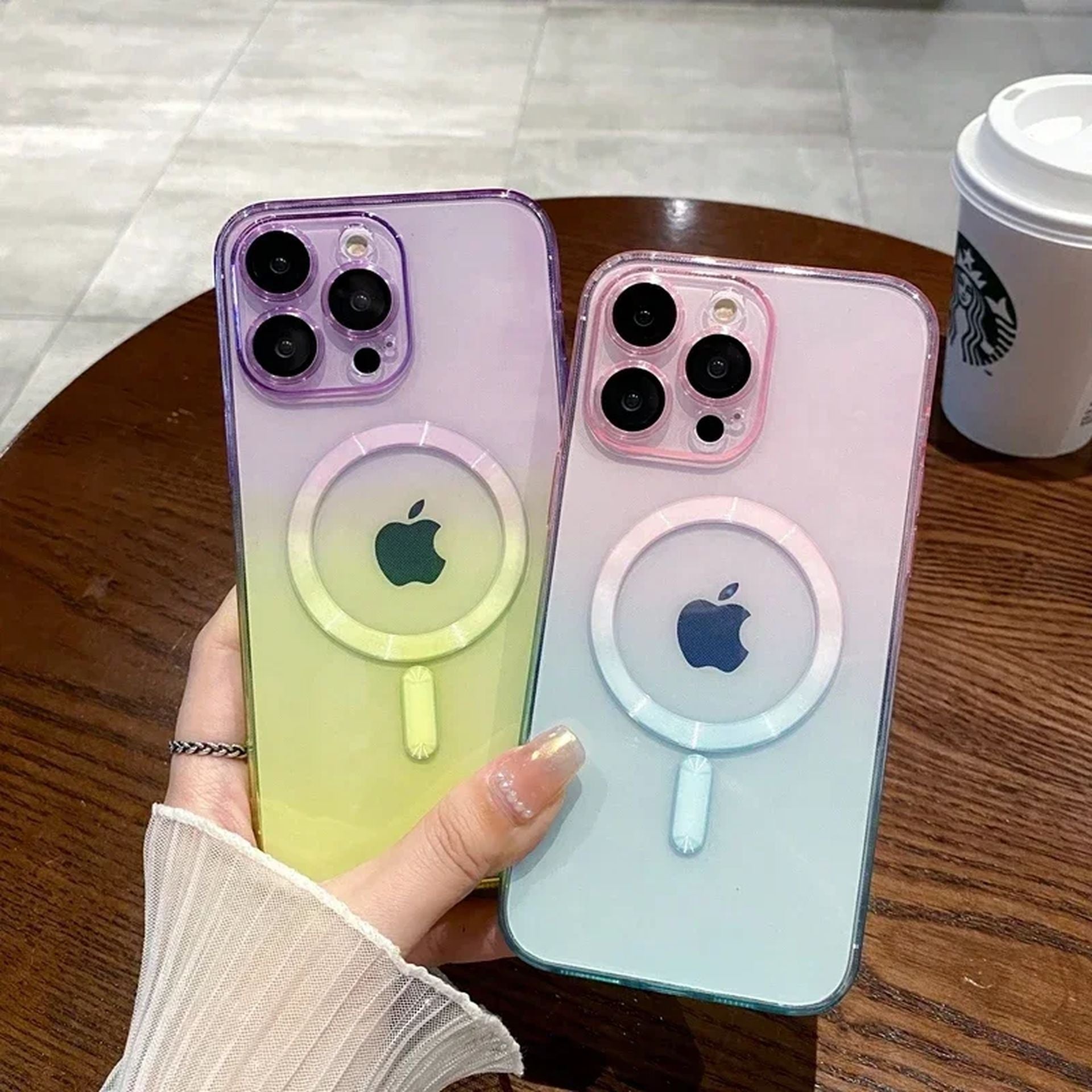 Coque Magnétique Transparente Souple Design Dégradé Élégant pour iPhone 14 Pro Max