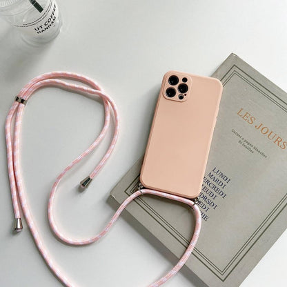 Coque Minimaliste en Silicone avec Sangle pour iPhone 16 Plus - Coque Wiqeo 10€-15€, Chaine, Coque, iPhone 16 Plus, Silicone Wiqeo, Déstockeur de Coques Pour iPhone