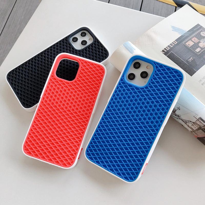 Coque Motif Grille en Silicone pour iPhone 14 - Coque Wiqeo 10€-15€, Coque, iPhone 14, Silicone Wiqeo, Déstockeur de Coques Pour iPhone