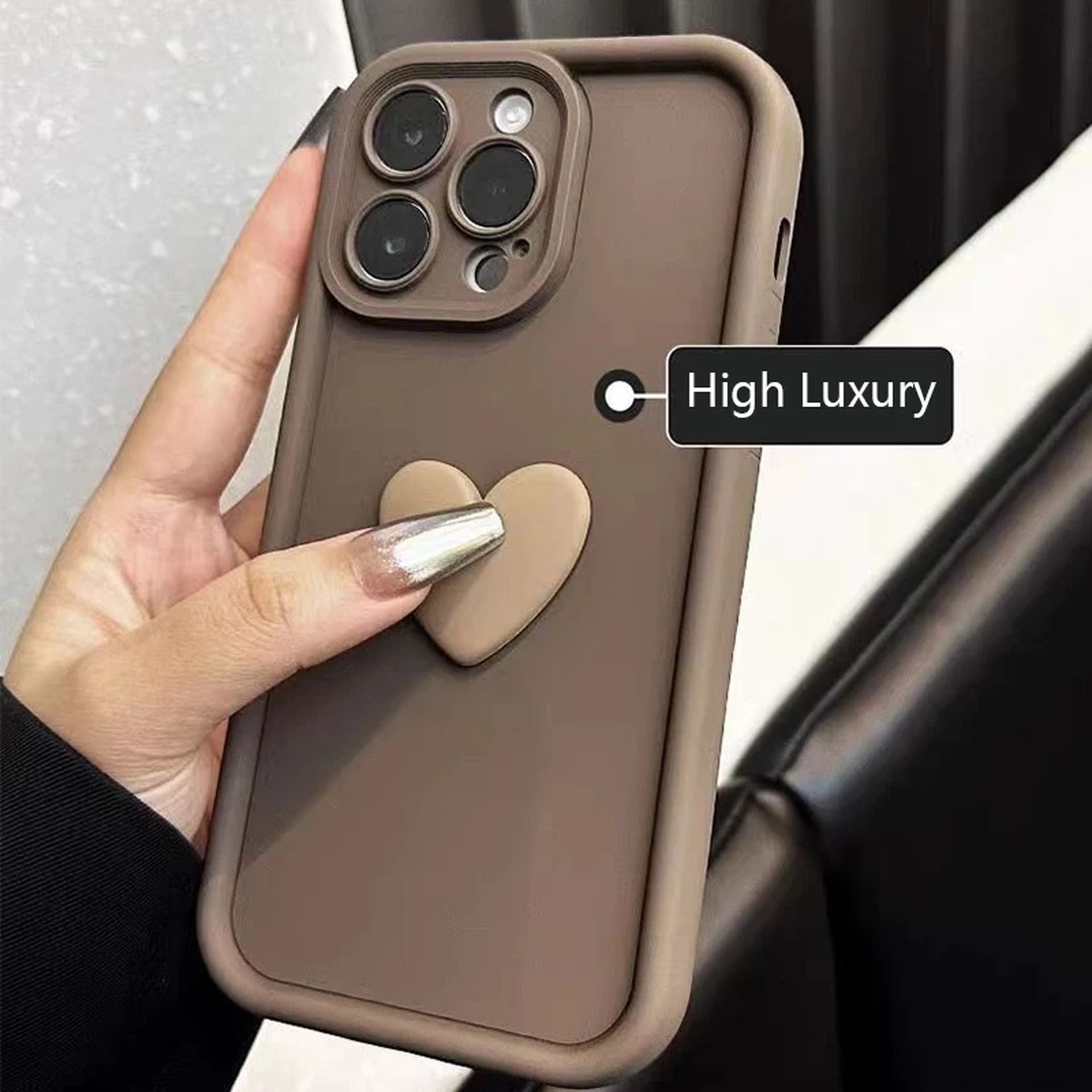 Coque Silhouette Douce Avec Cœur 3D Antichoc pour iPhone 14