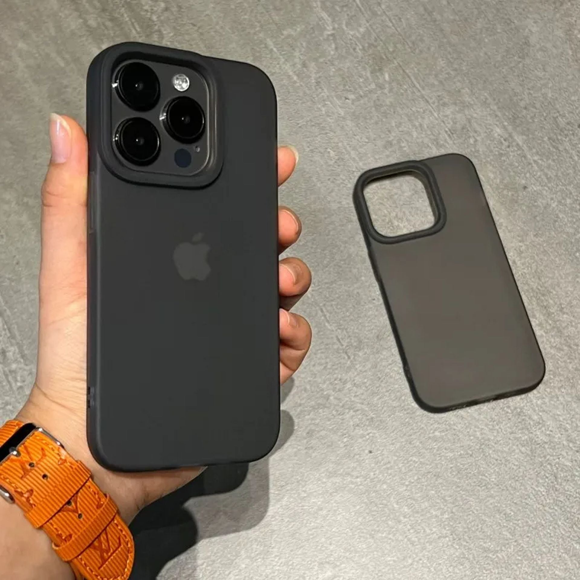 Coque Silicone Souple Antichoc Transparent pour iPhone 14 Pro Max - Noir