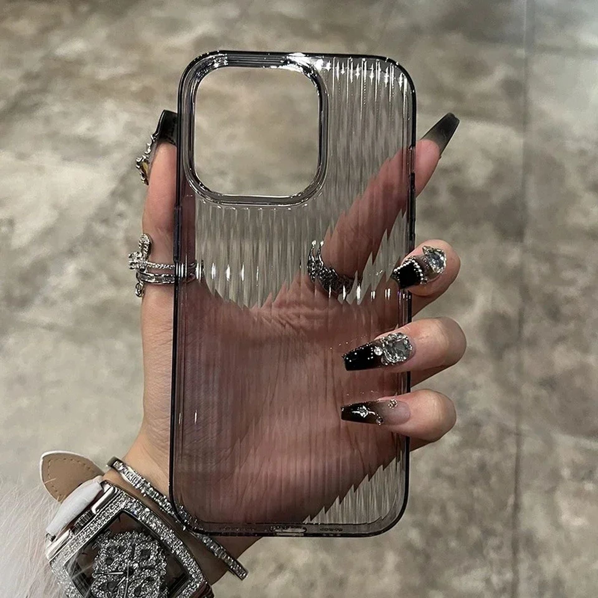 Coque Souple Transparente En Silicone Avec Design Ondulé pour iPhone 13