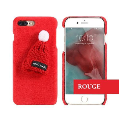 Coque luxueuse en fourrure douce avec petit bonnet en laine pour iPhone 11 Pro Max - Coque Wiqeo Apple, Coque, Elle, Fine, iPhone 11 Pro Max, Slim, Tendance, Ultra Slim Wiqeo, Déstockeur de Coques Pour iPhone