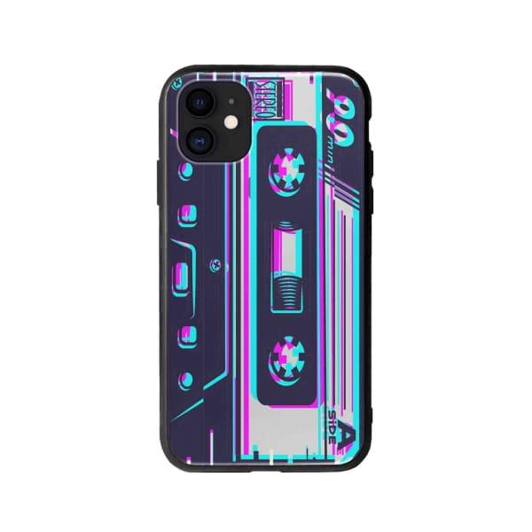 Coque Pour iPhone 12 Cassette Glitché - Coque Wiqeo 10€-15€, Estelle Adam, Illustration, iPhone 12 Wiqeo, Déstockeur de Coques Pour iPhone