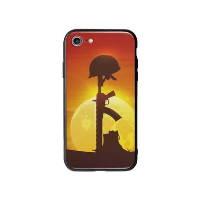 Coque Pour iPhone 8 Casque et Fusil - Coque Wiqeo 10€-15€, Estelle Adam, Illustration, iPhone 8 Wiqeo, Déstockeur de Coques Pour iPhone