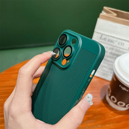 Coque en Silicone avec Grille Respirante pour iPhone 14 Pro - Coque Wiqeo 15€-20€, Coque, iPhone 14 Pro, Silicone Wiqeo, Déstockeur de Coques Pour iPhone