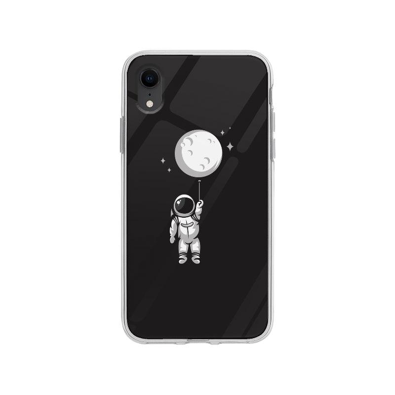 Coque Astronaute Avec Ballon Lune pour iPhone XR - Coque Wiqeo 10€-15€, Denis H, Espace, Illustration, iPhone XR Wiqeo, Déstockeur de Coques Pour iPhone