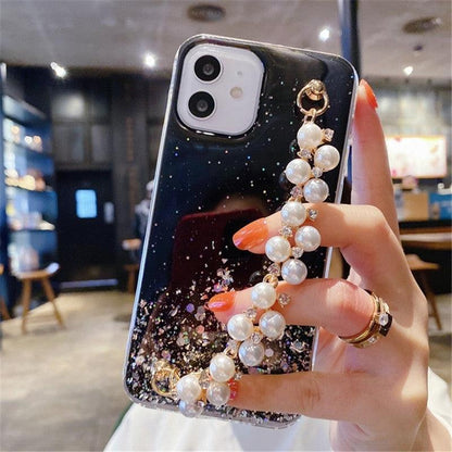 Coque Scintillante avec Chaine de Perles pour iPhone 14 Pro - Coque Wiqeo 15€-20€, Chaine, Coque, iPhone 14 Pro, Scintillante, Silicone, Transparente Wiqeo, Déstockeur de Coques Pour iPhone